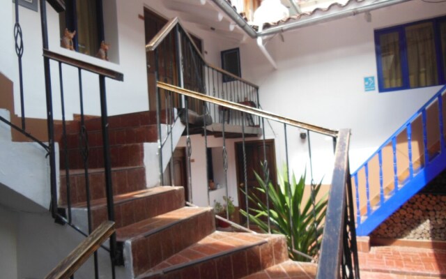 Hostal Illapa Inn