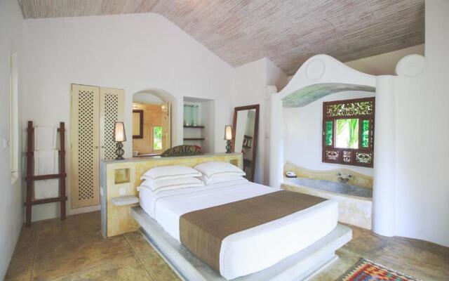 Karmel Villa Thalduwa Island - Five Bedroom Luxury Villa with Private Pool