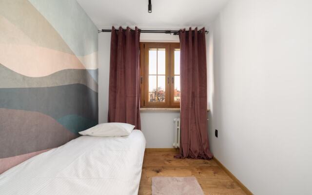Kościelna Apartment Poznań by Renters
