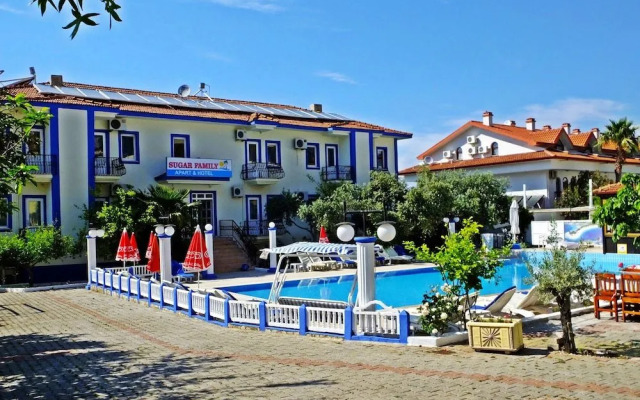 Sugar Family Apart Hotel
