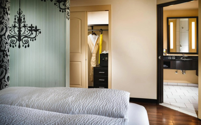 The Maxwell Hotel - A Staypineapple Hotel