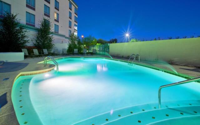 Holiday Inn Hotel & Suites PHOENIX AIRPORT by IHG