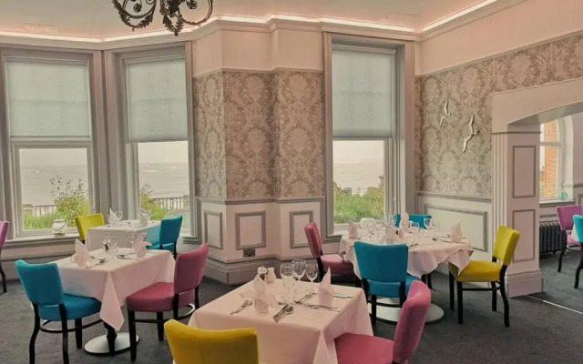 The Hotel Victoria