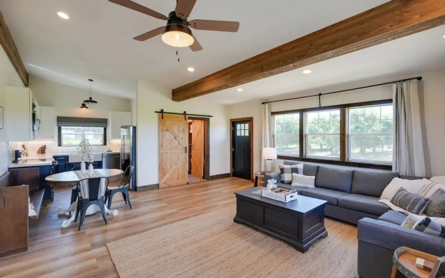 Charming Lodi Retreat: Walk to Local Wineries