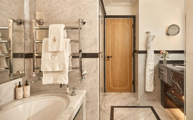 Claridge’s, Maybourne