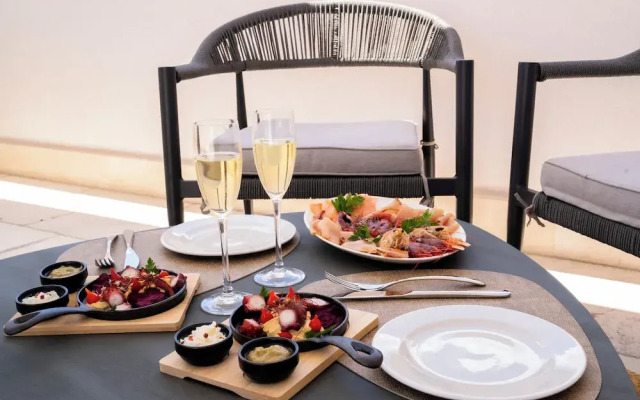 Kalinifta Rooms Luxury Style