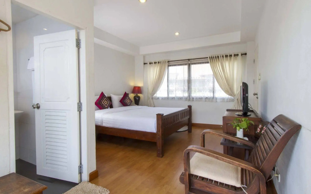 Rachamankha Flora House