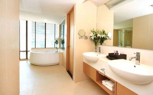 Holiday Mansion Bangkok