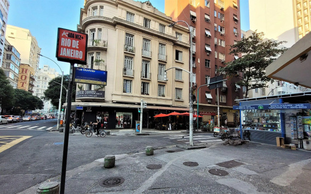 Apartamento 1 Quadra da Praia