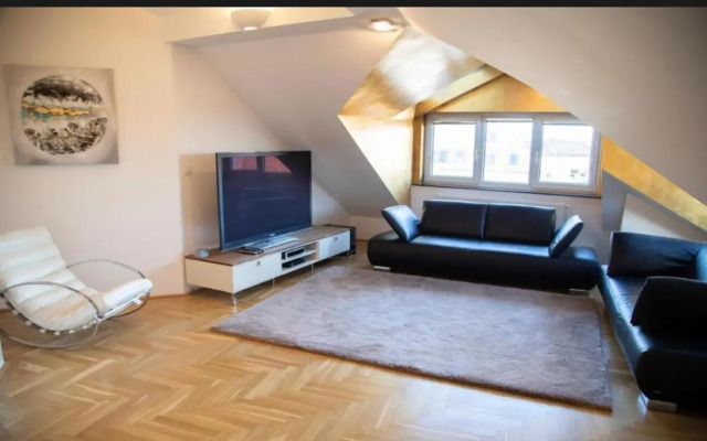 Easy Vienna Penthouse