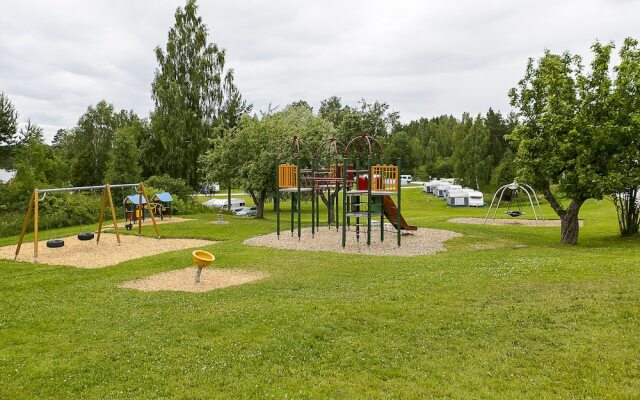 Uskavigården