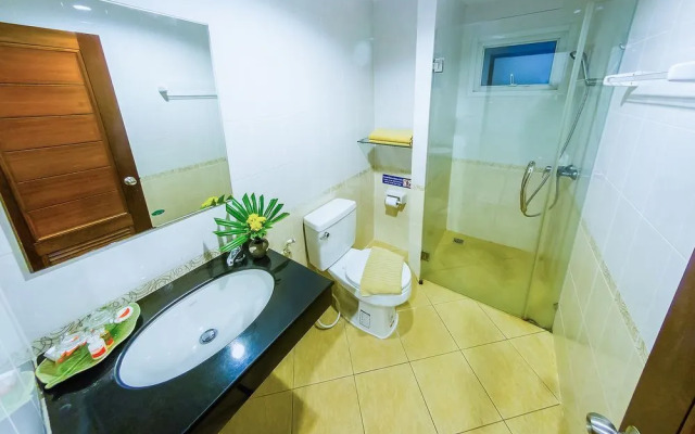 Sea Breeze Jomtien Residence