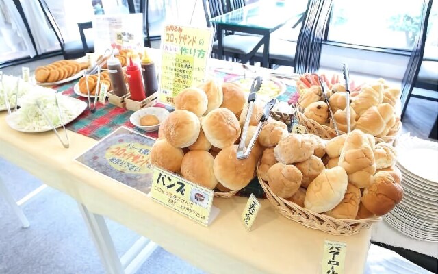 Hotel Seven Seven Takaoka