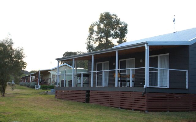 Starline Alpacas Farmstay Resort