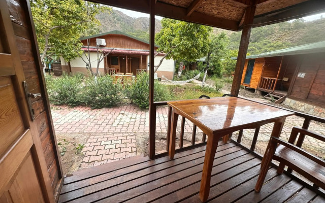 Likya Yanartas Bungalows