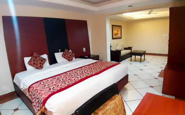 Emarald Hotel Cochin