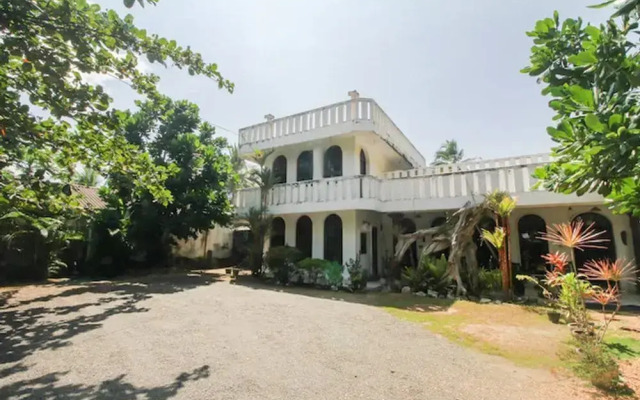 OYO 459 Barasti Beach Resort