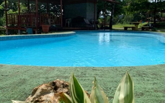 Villa Rodeo Lodge