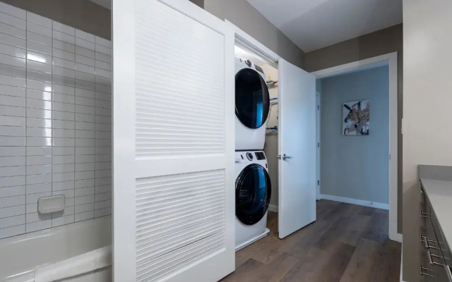 Escape at Harbor Point - ESC-1058