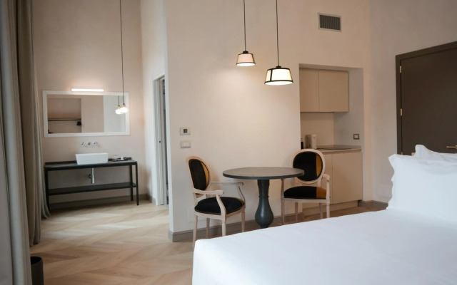 Opera 35 Boutique Hotel
