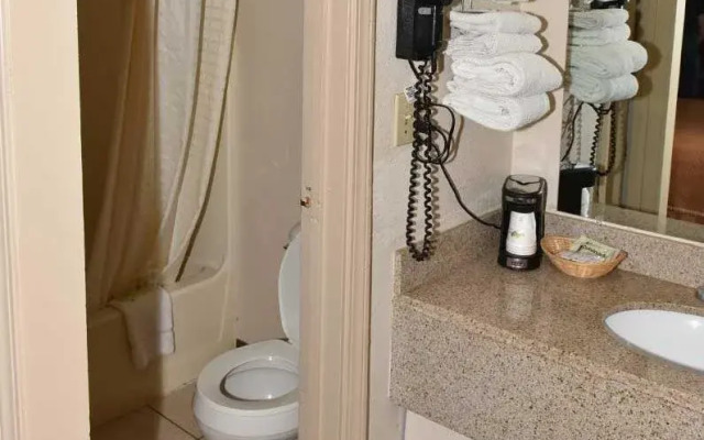 Budget Inn Columbus West