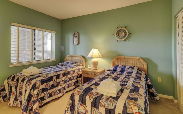 Shorewood 433 by RedAwning