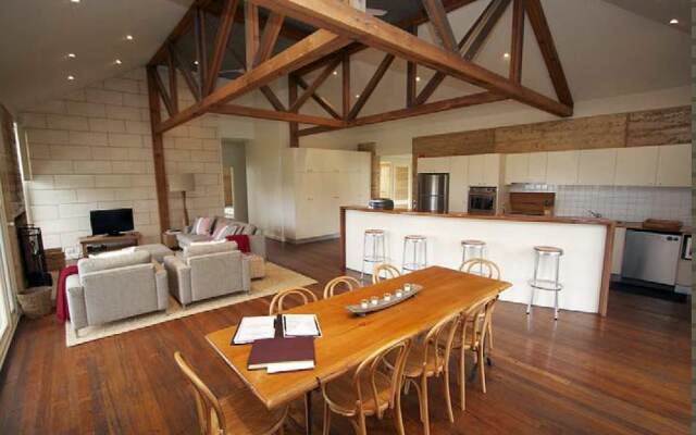 Yalumba Menzies Retreat