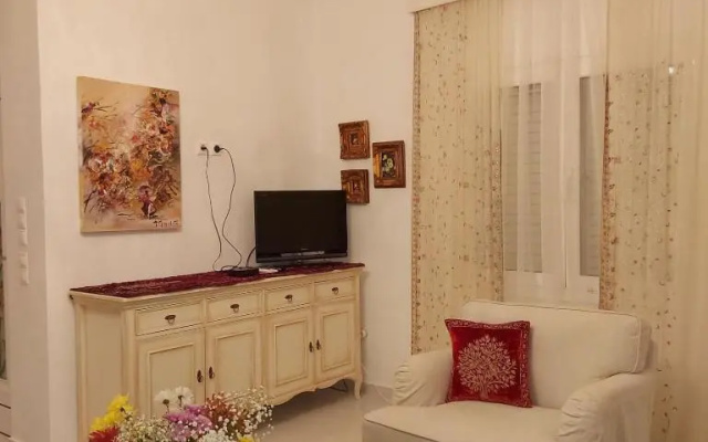 NN Luxury Apartment near Athens airport