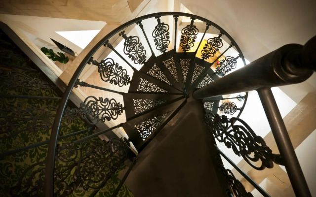 Grandhotel AMBASSADOR National House