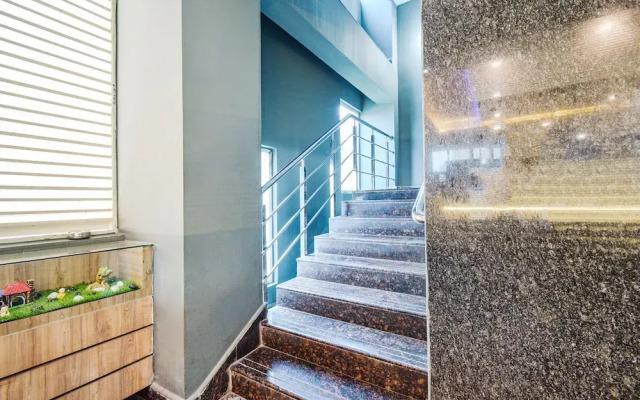 Fabhotel Broholic Prime Suites