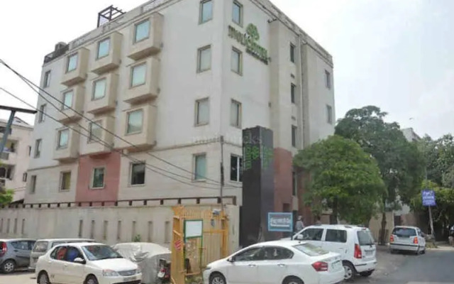 OYO Townhouse 015 Lajpat Nagar