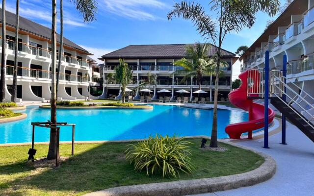 Amora Beach Resort Phuket