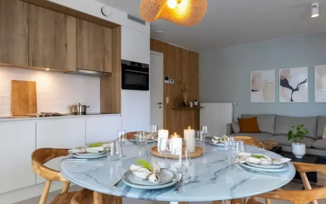 Queen at Sea Modern 2 Bedroom Apartement