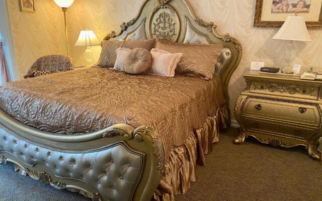 The Cypress Inn Bed & Breakfast