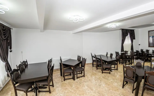 Casa Câmpulungeană