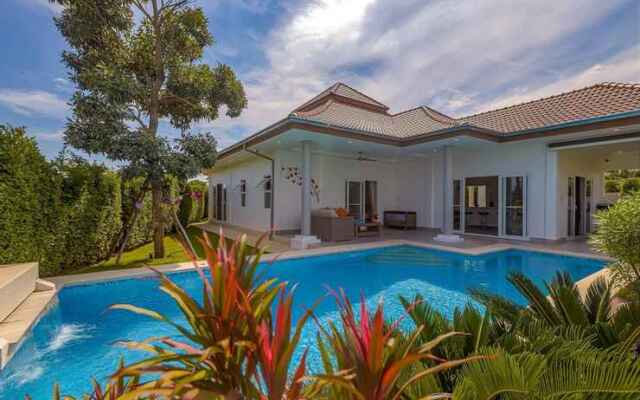 Modern 3 Bedroom Pool Villa MP67