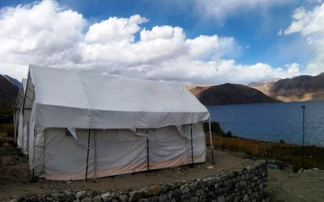 TIH The Norling Camp - Pangong