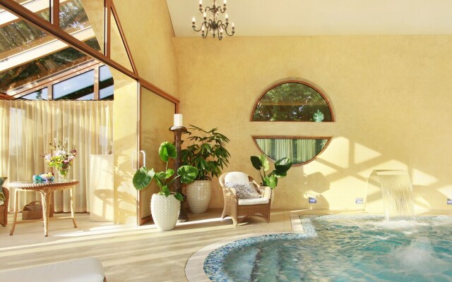 Kashubian Lodge & SPA
