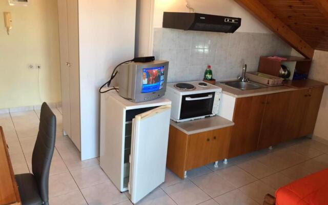Ion Apartments Messolonghi Single Bed Room Mountain View Loft