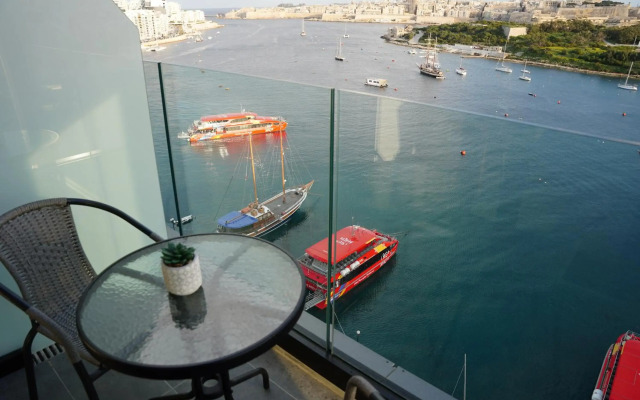The Londoner Hotel Sliema