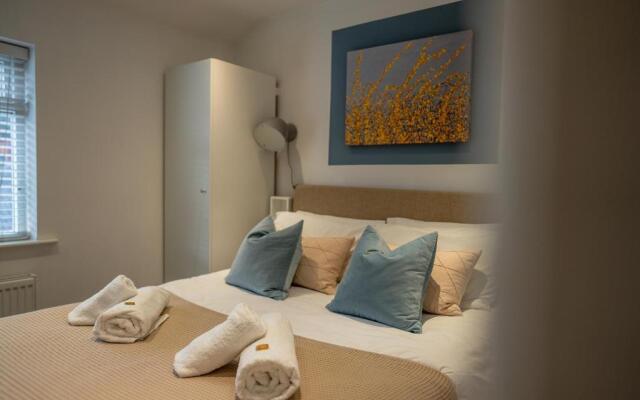 Town Street Apartment