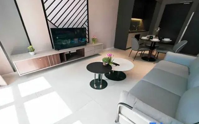 Millerz Square Luxury Home by Guestonic