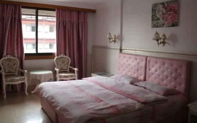 Shanghai Hongchengge Hotel
