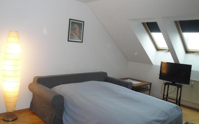 Living Vienna Apartment