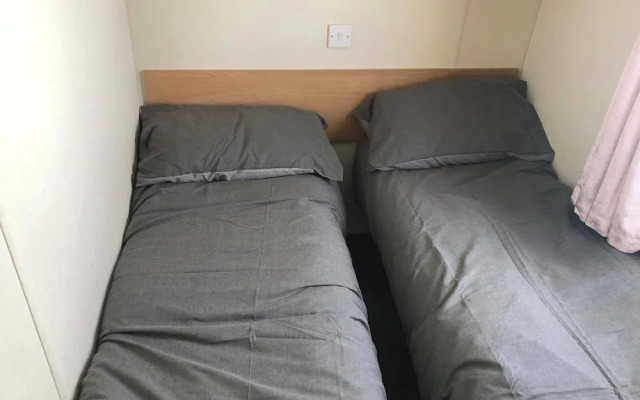 St Osyth Beach 3-bed Caravan, Sleeps 8, Parking