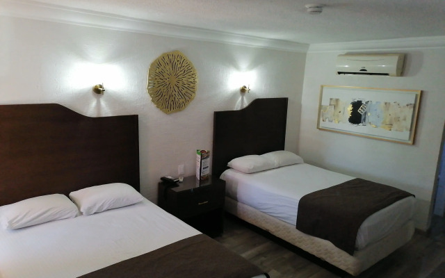 Los Cedros Hotel Inn Chihuahua