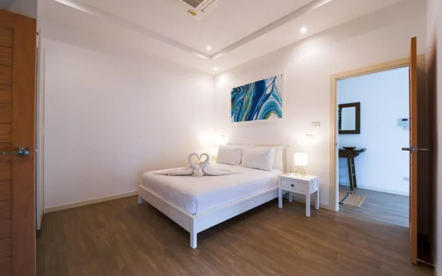 TropicalFamilyVilla w Pool&Garden ML103