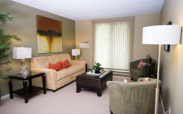 Executive Suites by Roseman