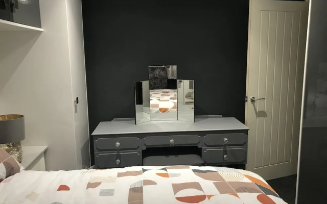 Stunning 3-bed House in Cardiff