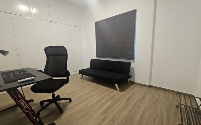 92 NIC - Stay Hydra Comfort Apartment
